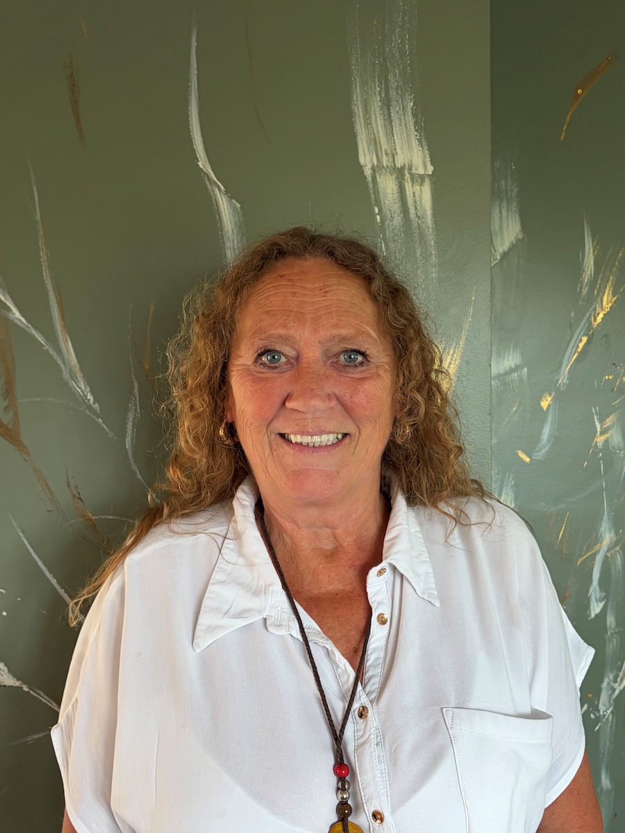 Netty Baker professional portrait